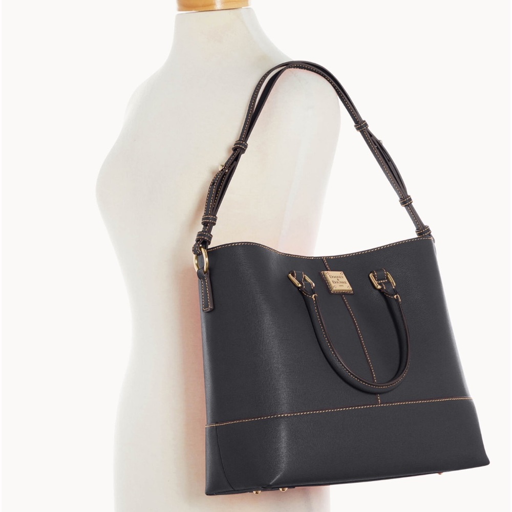 Authentic Dooney & Bourke Black Pebbled Leather Tote - Picture 2 of 8